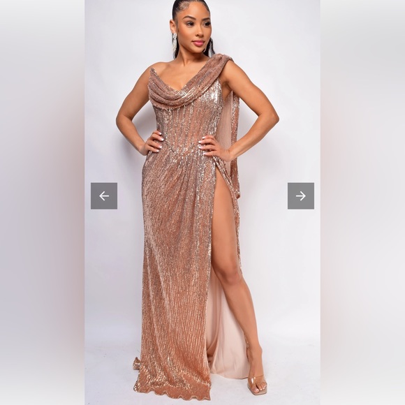 Gala dress Letitia Gold A-symmetrical Fitted Sequin Gown Emprada size M - Picture 3 of 7